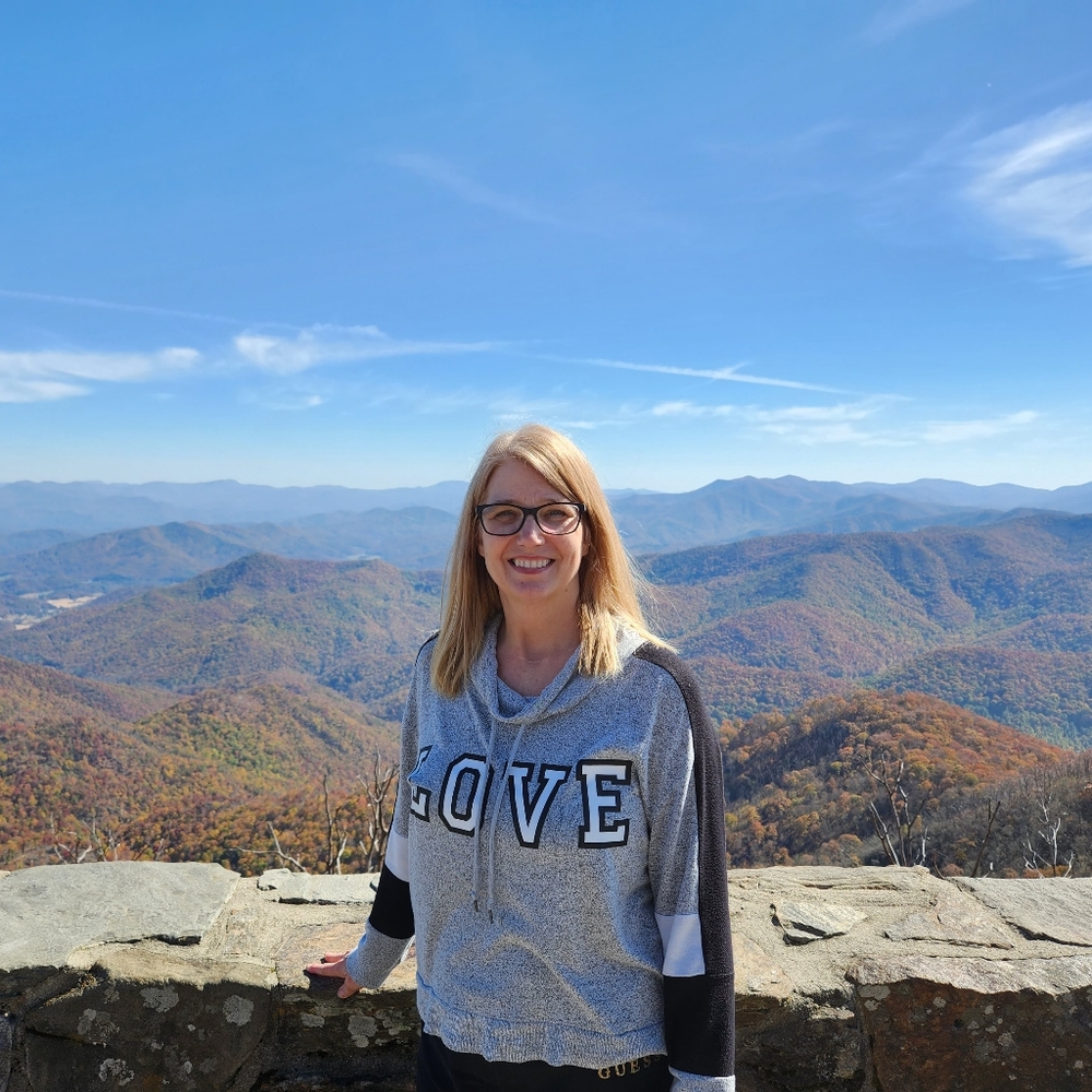 Meet your Posher, Christine
